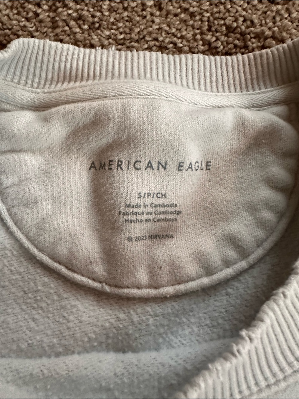 American Eagle Outfitters Cream Crewneck with Green Nirvana Graphic - Picture 3 of 3